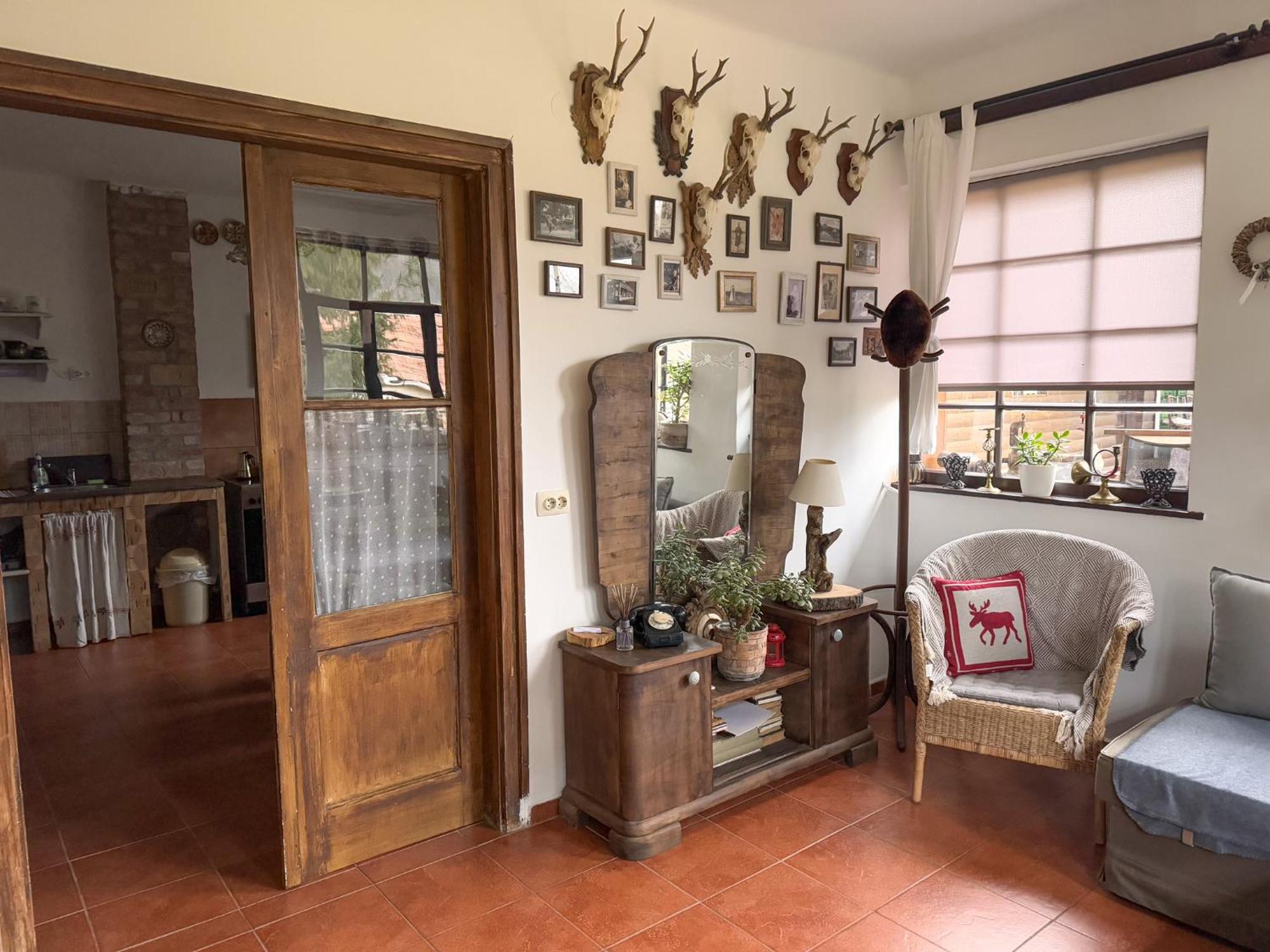 Halhaza Vendeghaz Daire Sirok Dış mekan fotoğraf